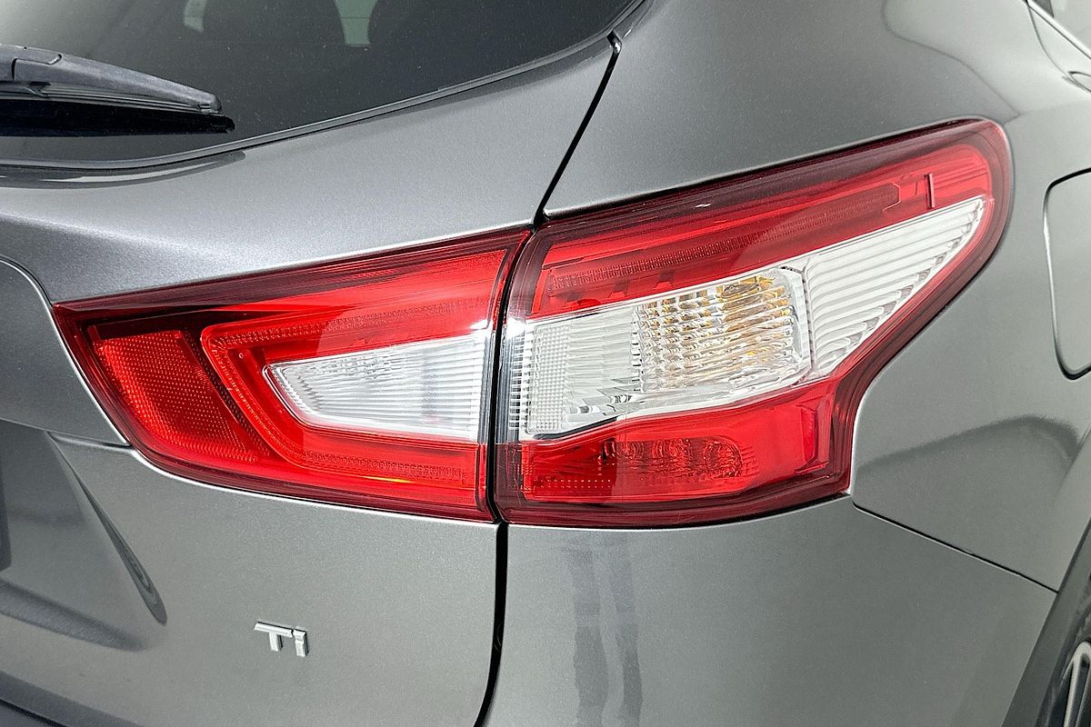 2016 Nissan QASHQAI Ti J11