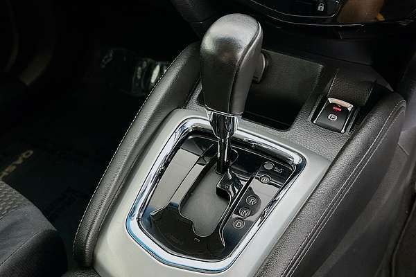 2015 Nissan QASHQAI ST J11