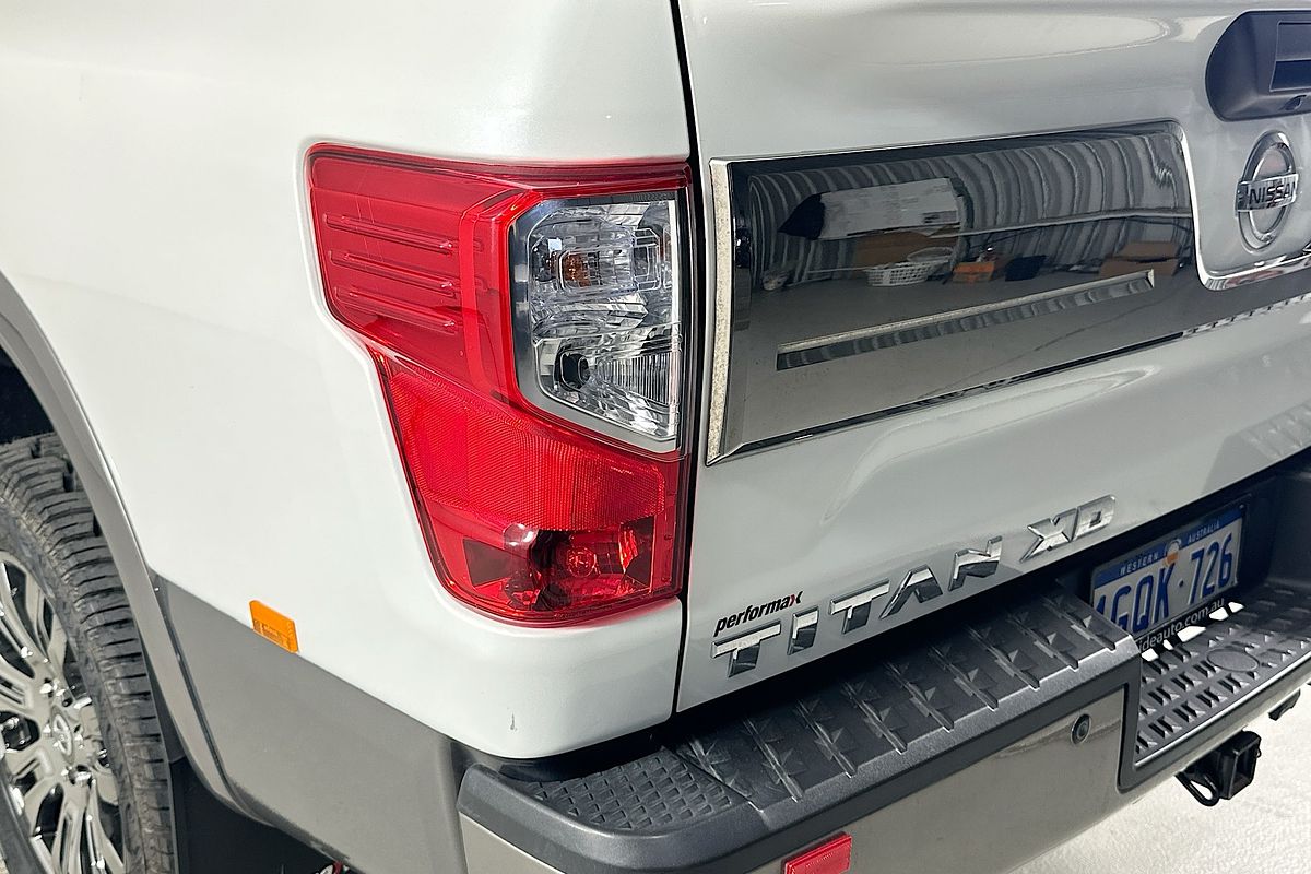 2018 Nissan Titan Platinum Reserve XD 4X4
