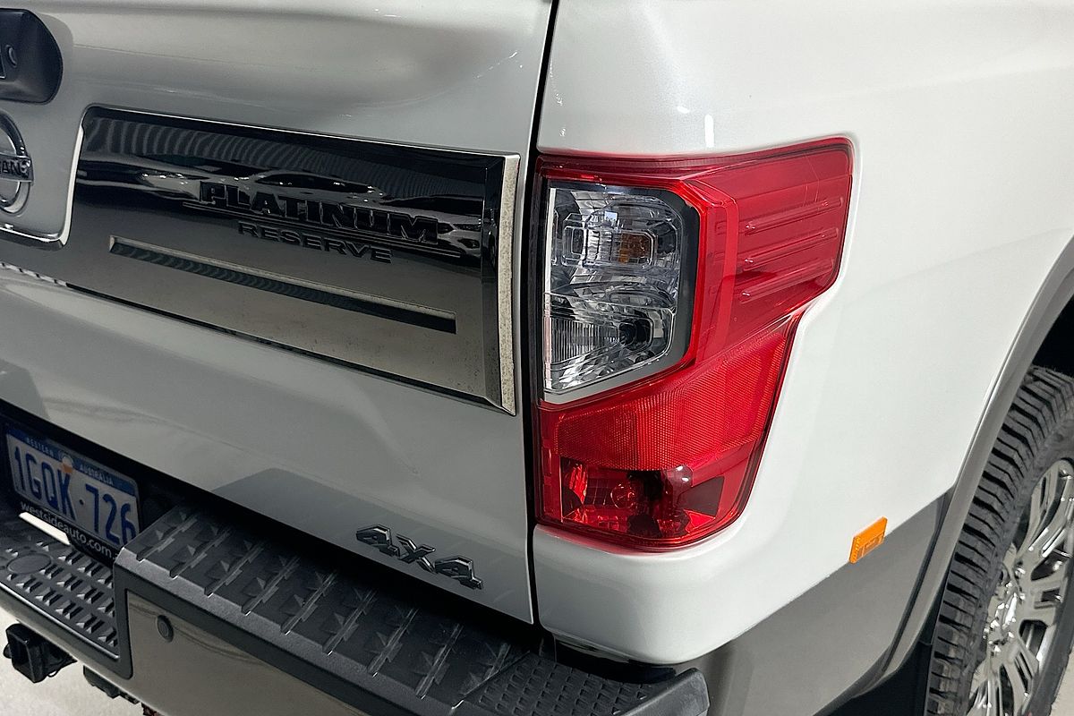 2018 Nissan Titan Platinum Reserve XD 4X4