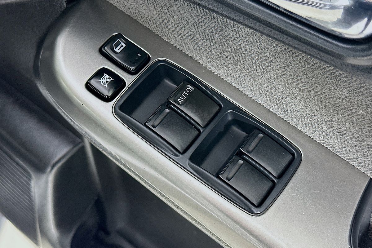 2007 Nissan PATROL ST-S (4x4) GU IV