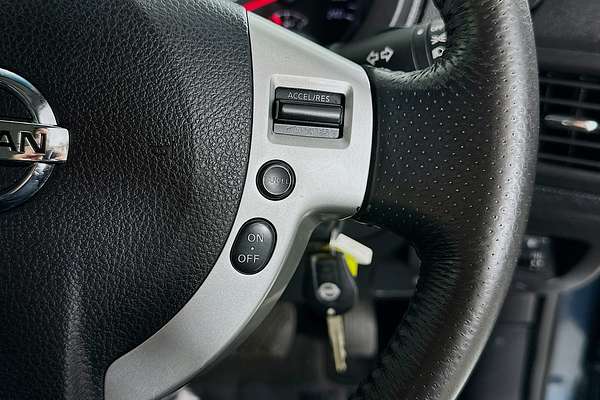 2011 Nissan X-TRAIL ST T31