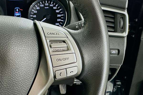 2014 Nissan X-TRAIL ST-L (FWD) T32