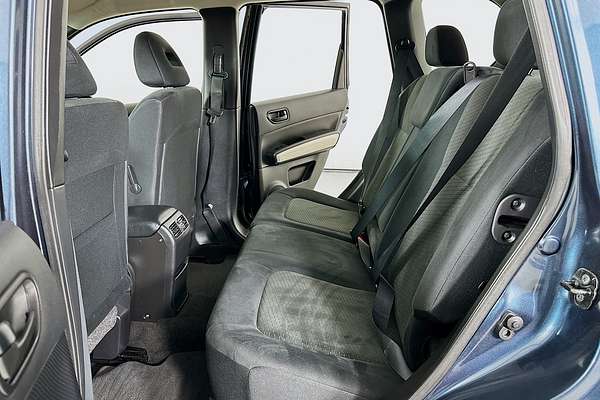 2011 Nissan X-TRAIL ST T31