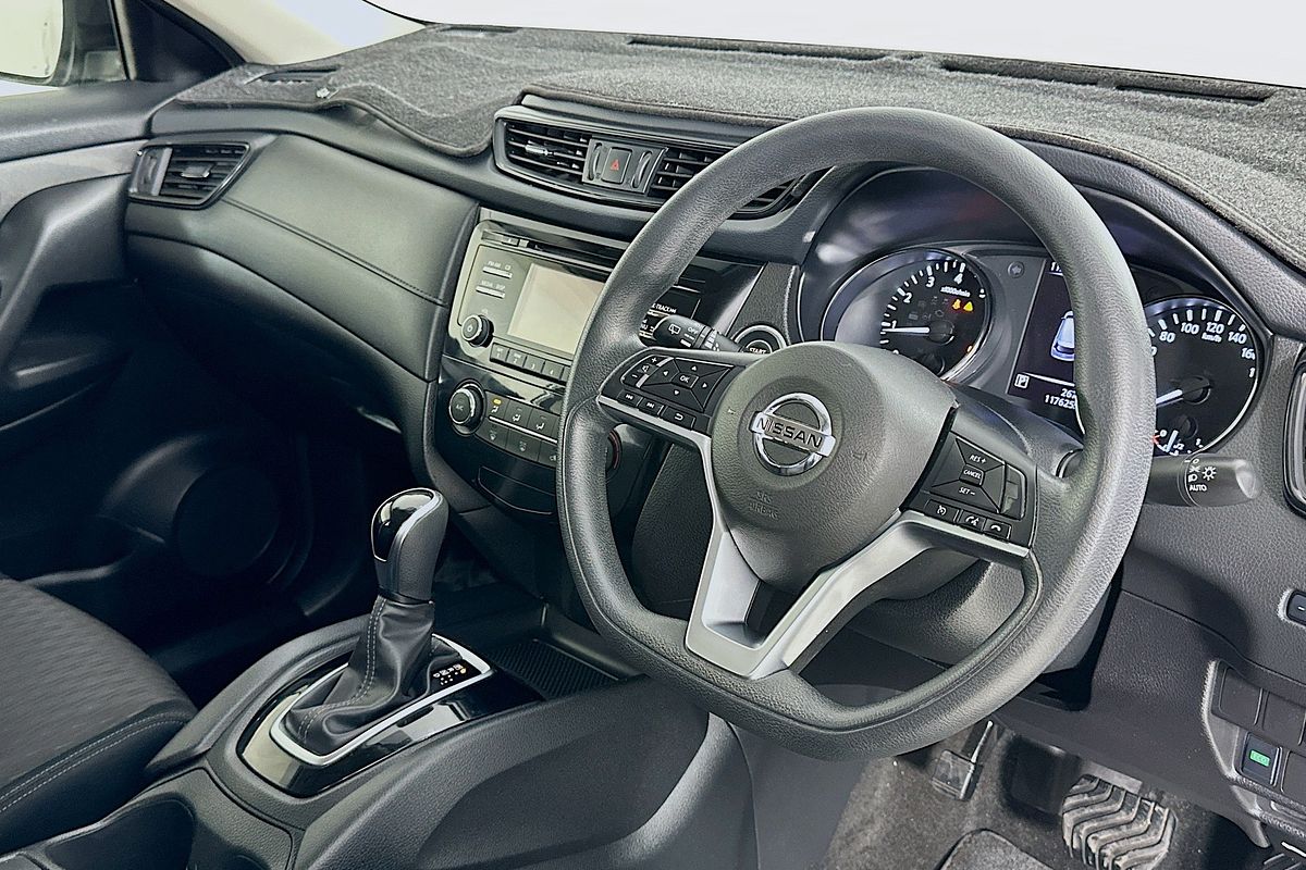 2017 Nissan X-TRAIL ST (FWD) T32