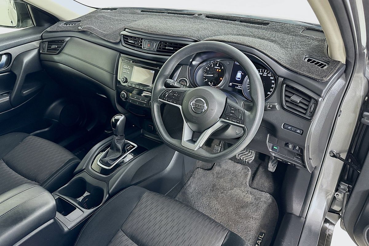 2017 Nissan X-TRAIL ST (FWD) T32
