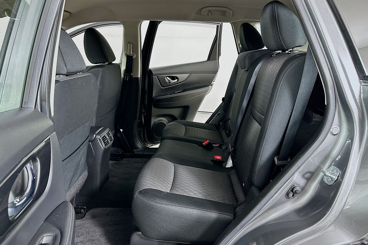 2017 Nissan X-TRAIL ST (FWD) T32