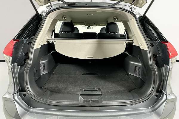 2017 Nissan X-TRAIL ST (FWD) T32