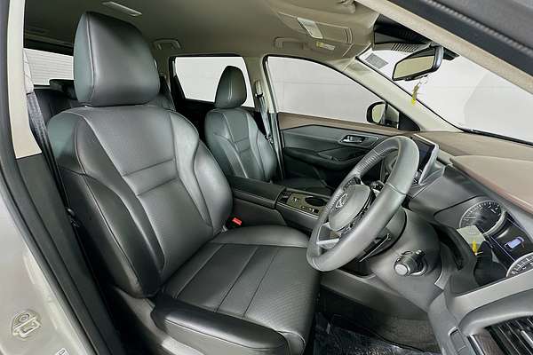 2024 Nissan X-TRAIL ST-L T33