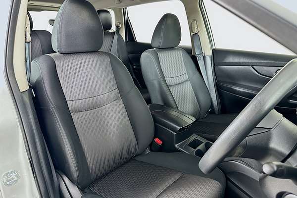 2017 Nissan X-TRAIL ST (FWD) T32