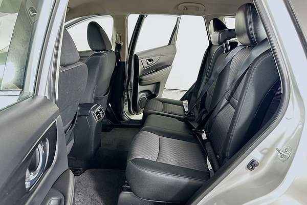2017 Nissan X-TRAIL ST (FWD) T32
