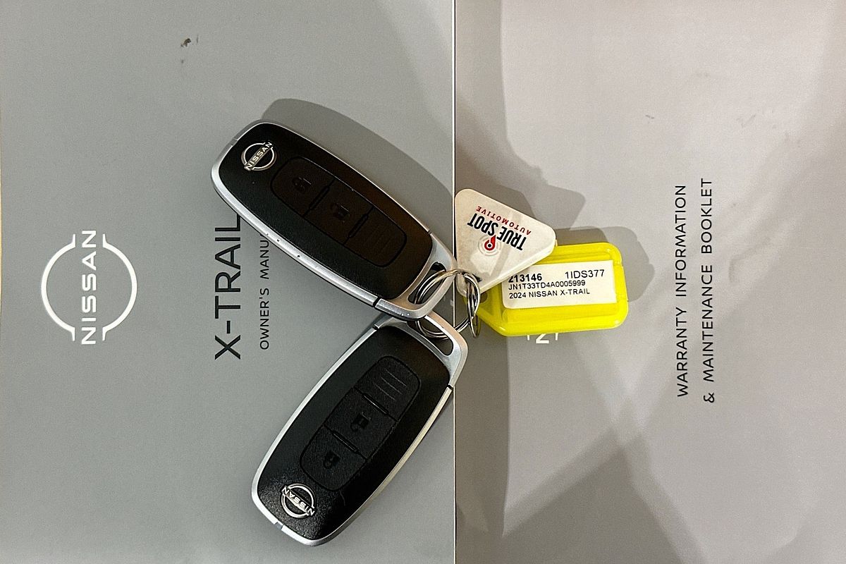 2024 Nissan X-TRAIL ST-L T33
