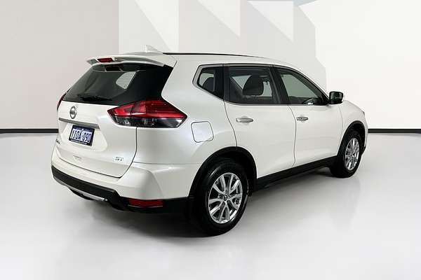 2017 Nissan X-TRAIL ST T32 Series II