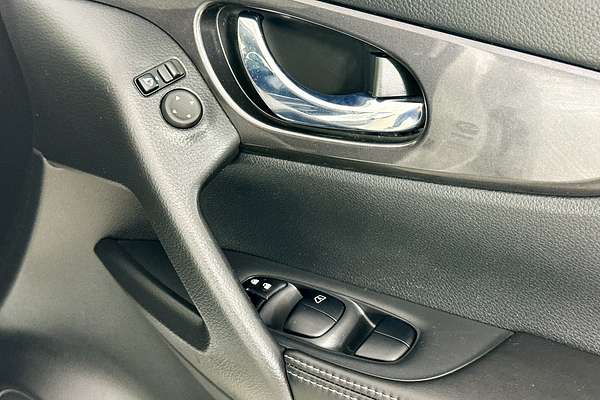 2022 Nissan X-TRAIL ST-L (2WD) T32 MY22