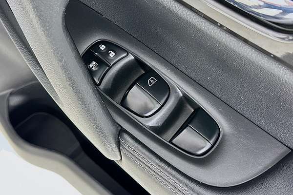 2020 Nissan X-TRAIL ST (4x2) T32 MY20