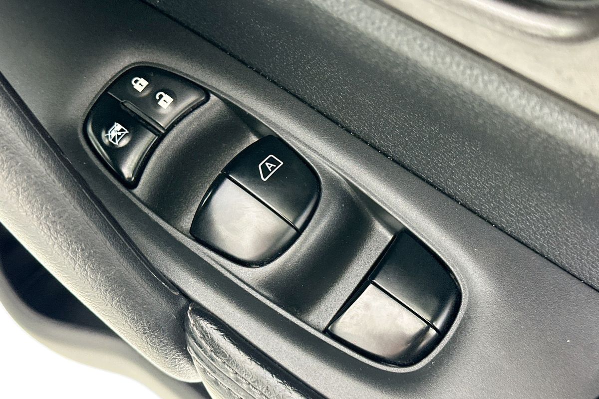 2014 Nissan X-TRAIL ST (FWD) T32