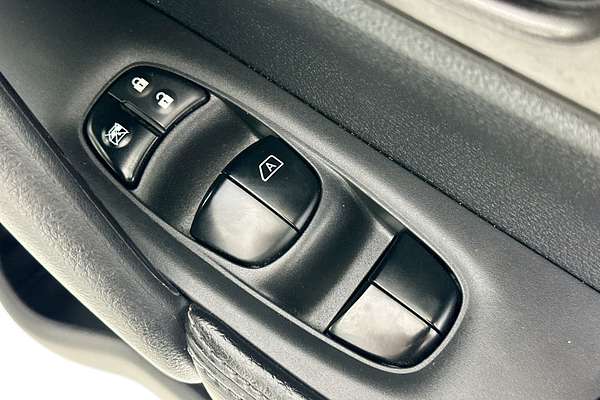 2014 Nissan X-TRAIL ST (FWD) T32