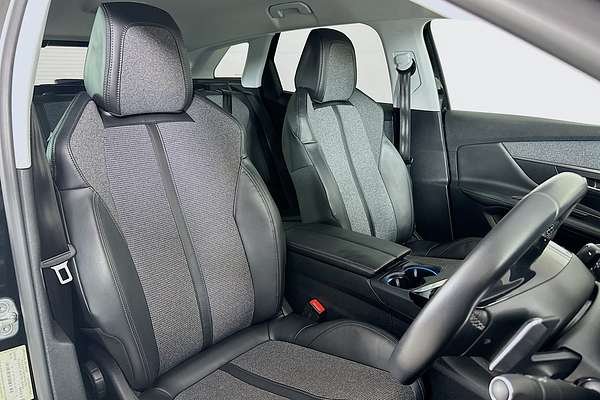 2019 Peugeot 3008 Allure P84