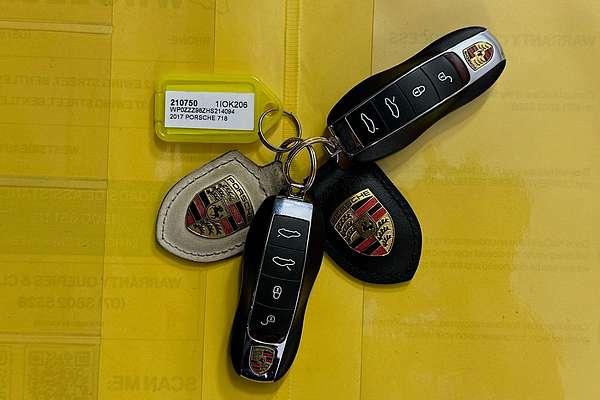 2017 Porsche 718 BOXSTER 982 MY17