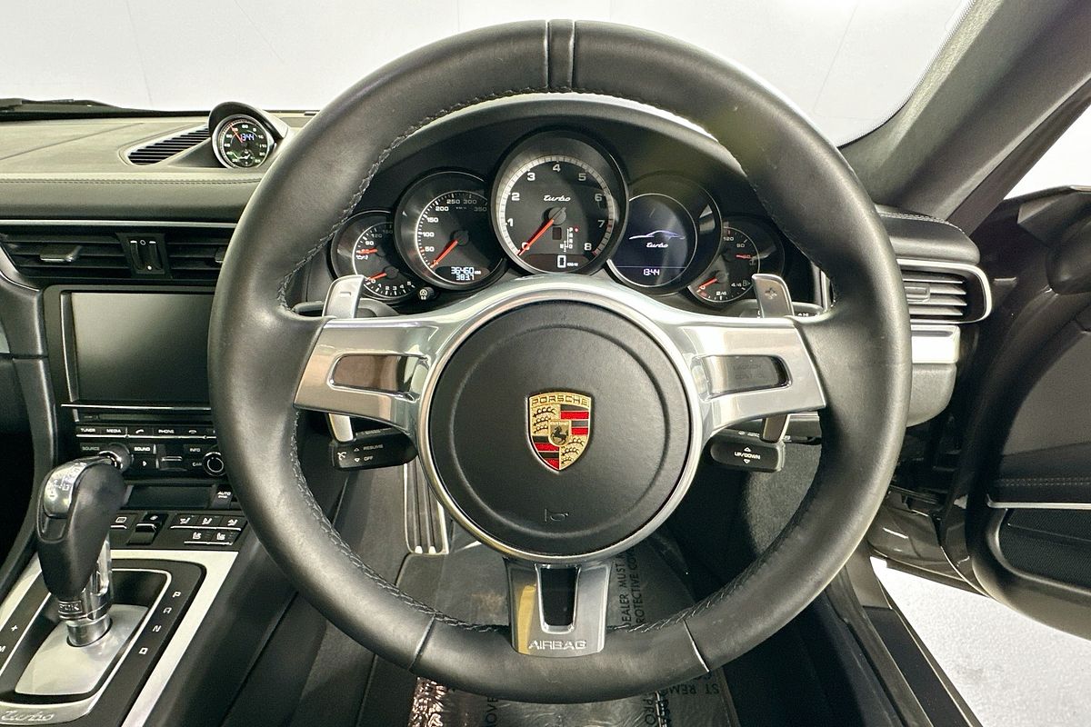 2014 Porsche 911 TURBO 991 MY14
