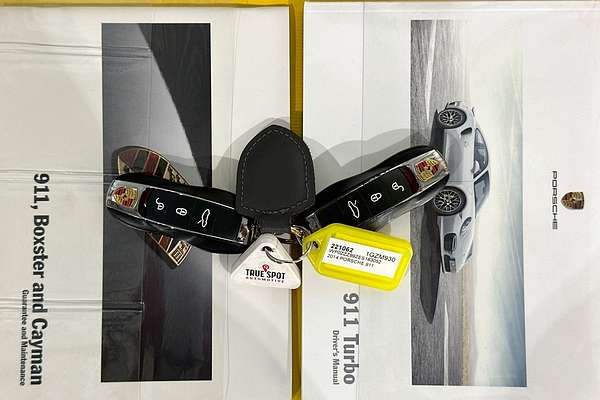 2014 Porsche 911 TURBO 991 MY14