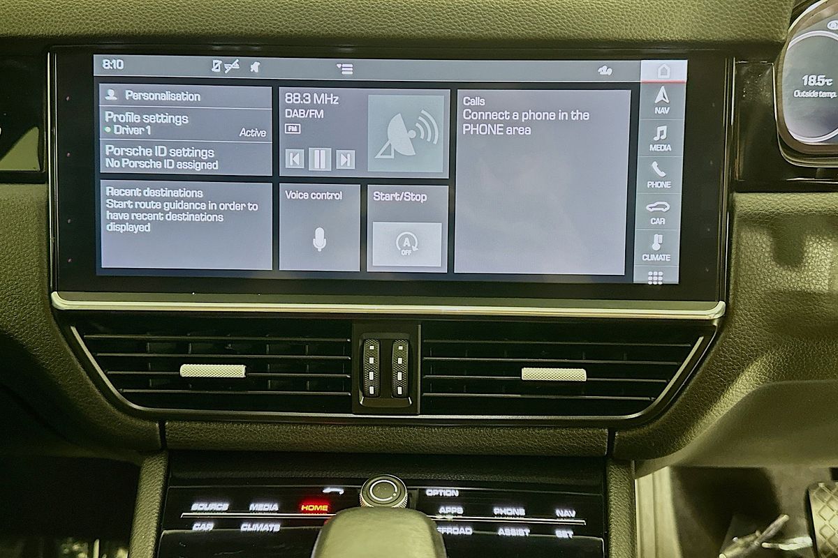 2020 Porsche CAYENNE  9YA MY20