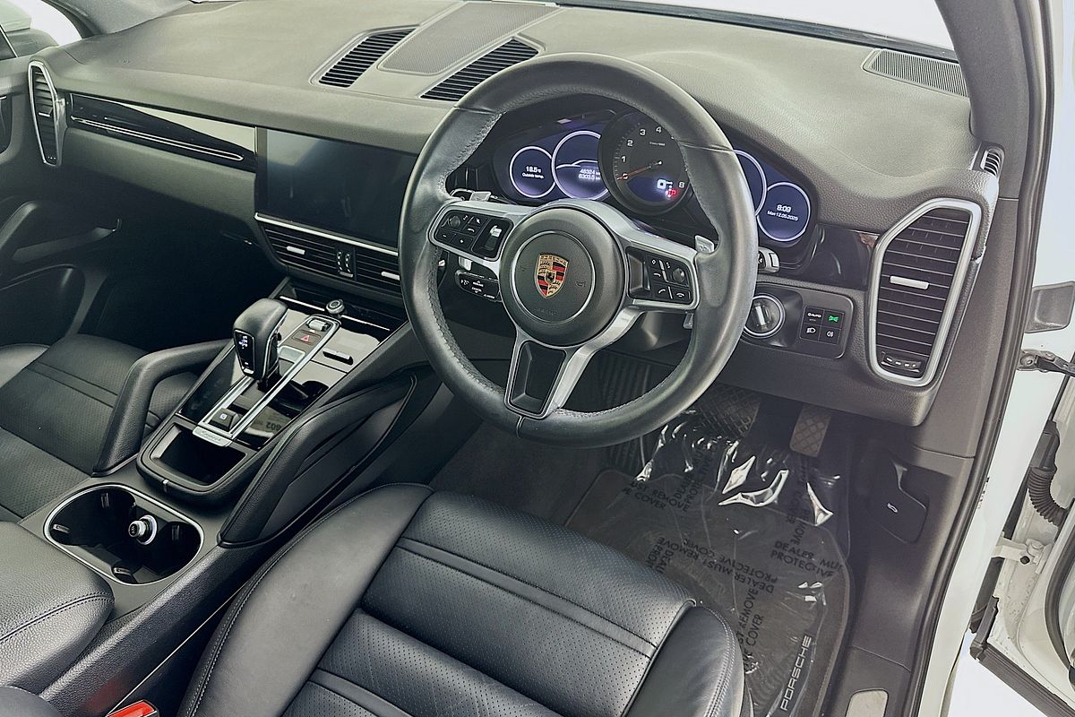 2020 Porsche CAYENNE  9YA MY20
