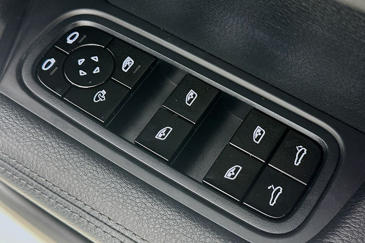 2020 Porsche CAYENNE  9YA MY20