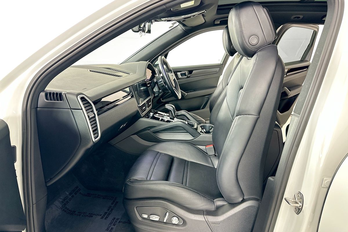 2019 Porsche CAYENNE  9YA MY19