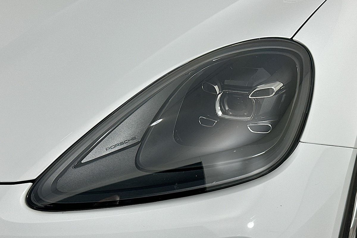 2020 Porsche CAYENNE  9YA MY20