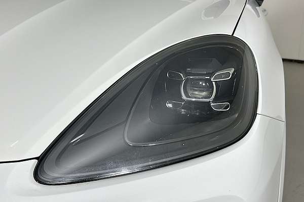 2019 Porsche CAYENNE  9YA MY19