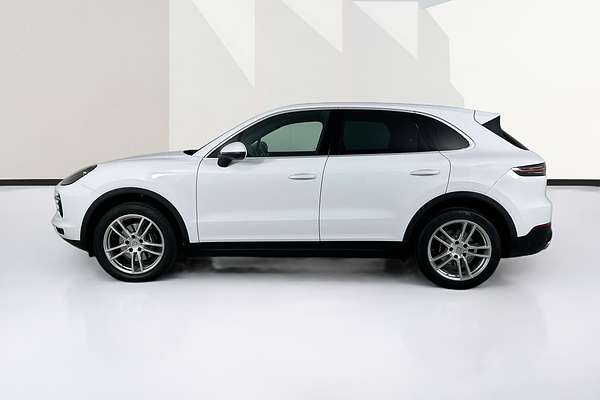 2020 Porsche CAYENNE  9YA MY20