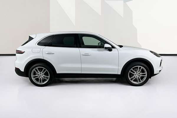 2020 Porsche CAYENNE  9YA MY20