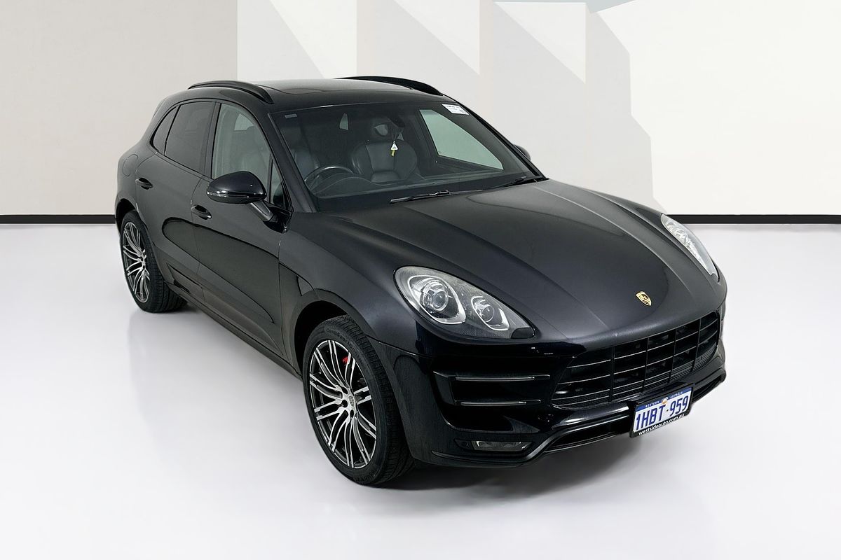 2015 Porsche MACAN TURBO MY15