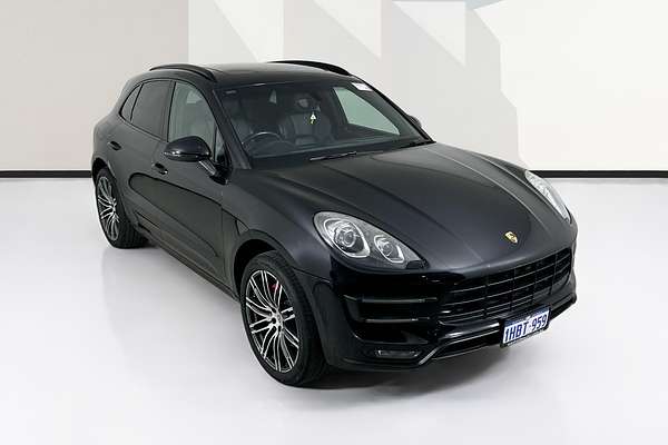 2015 Porsche MACAN TURBO MY15