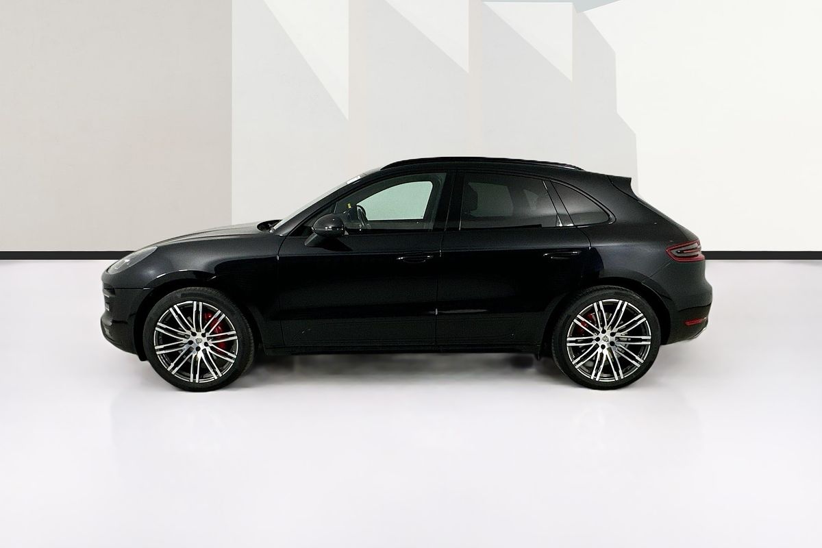 2015 Porsche MACAN TURBO MY15