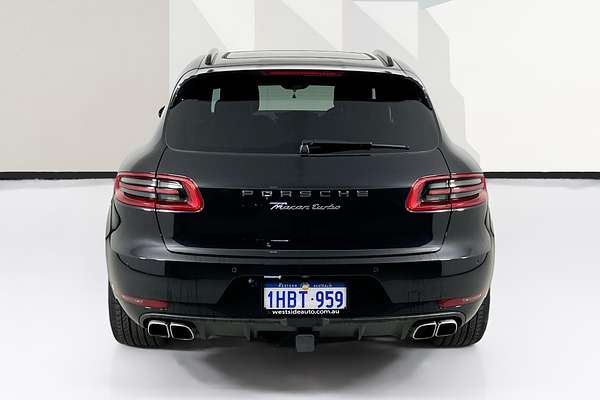 2015 Porsche MACAN TURBO MY15