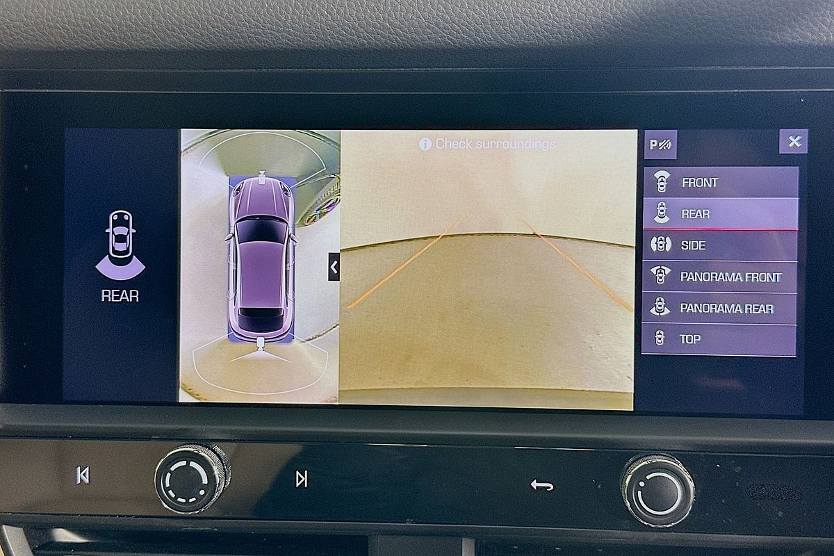2022 Porsche MACAN  95B MY22
