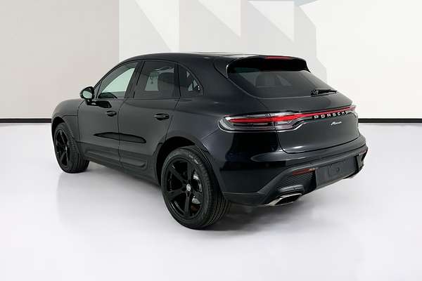 2022 Porsche MACAN  95B MY22