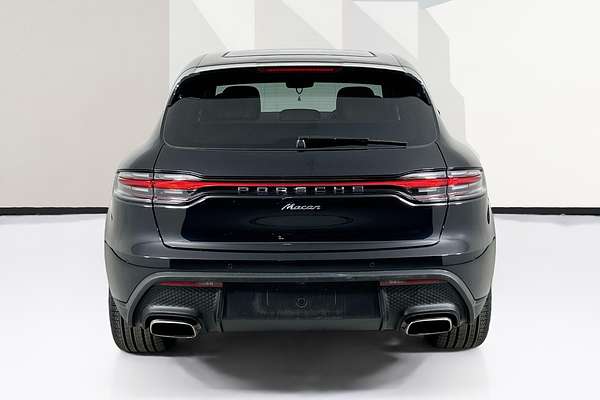 2022 Porsche MACAN  95B MY22