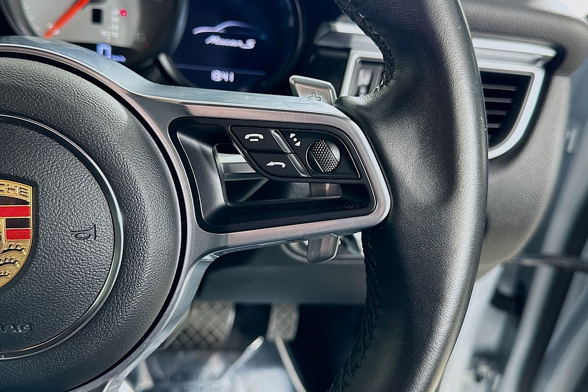 2018 Porsche MACAN S DIESEL MY18