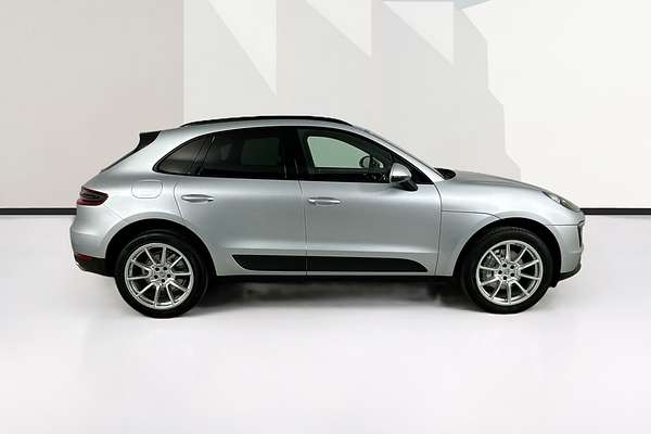 2018 Porsche MACAN S DIESEL MY18