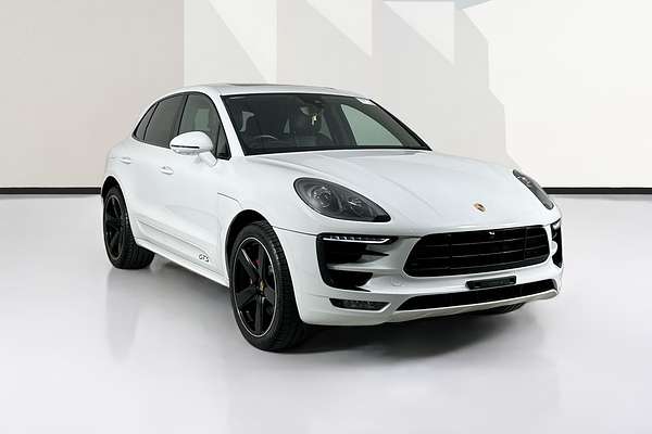 2017 Porsche MACAN GTS 95B MY18