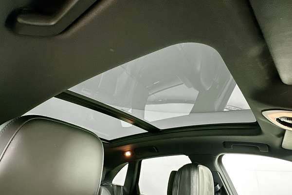 2020 Porsche MACAN  95B MY20