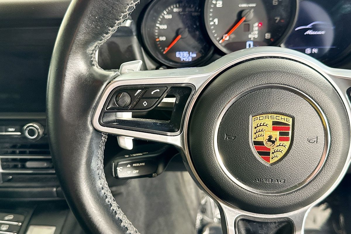 2020 Porsche MACAN  95B MY20