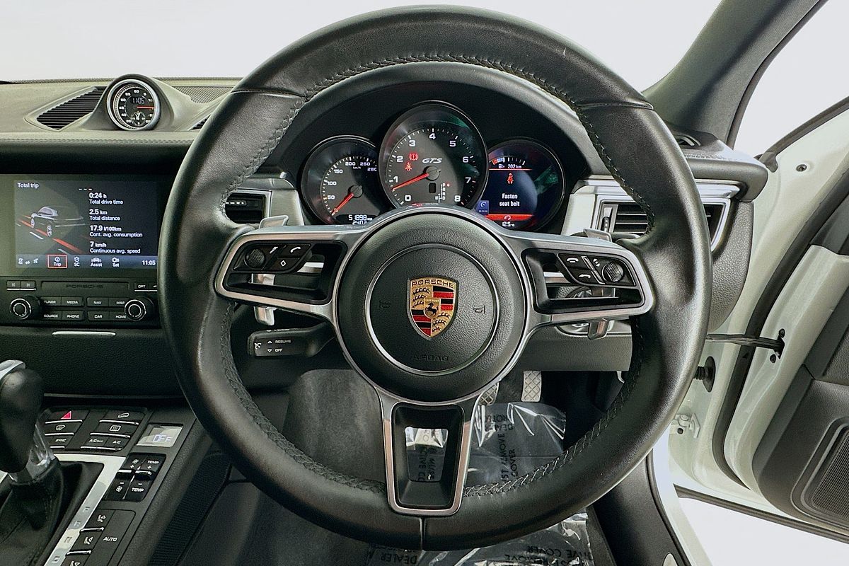 2017 Porsche MACAN GTS 95B MY18