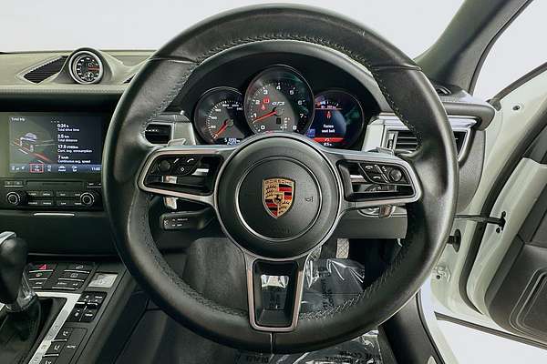 2017 Porsche MACAN GTS 95B MY18