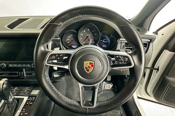 2020 Porsche MACAN  95B MY20