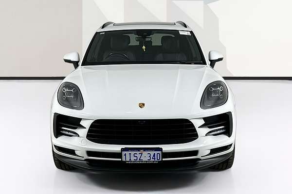 2020 Porsche MACAN  95B MY20
