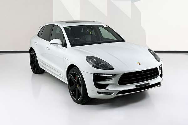2017 Porsche MACAN GTS 95B MY18